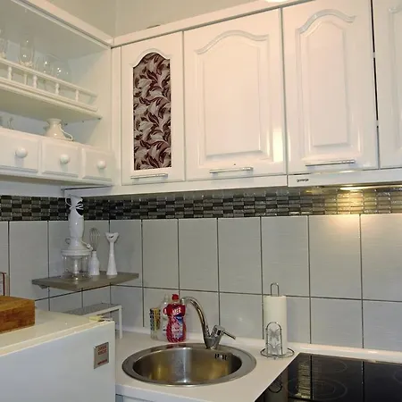 Trident Apartments Ni Exteriör bild