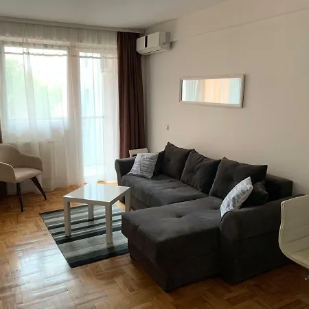 Trident Apartments Ni Exteriör bild